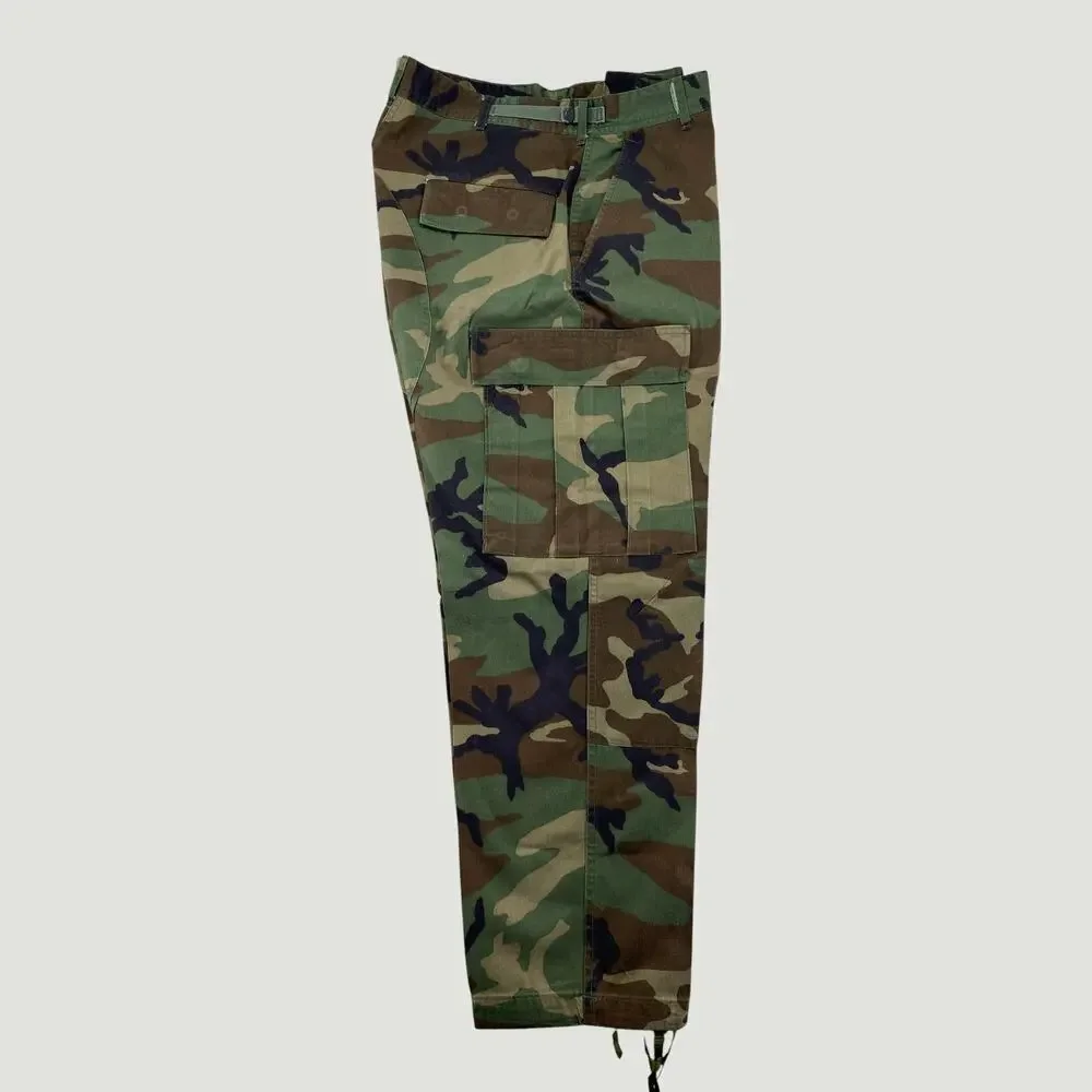US Military Woodland Camo BDU Combat Cargo Pants Medium Short